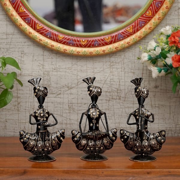 Craft Tree Metal Handpainted Decorative Sardar Musician Showpiece Set of 3 in Black color