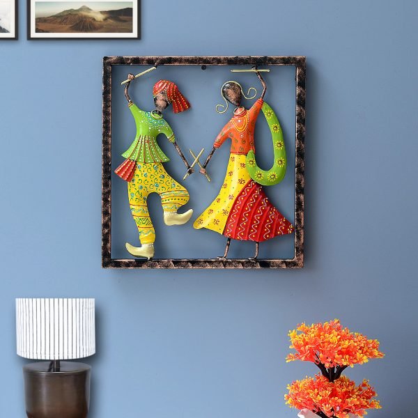 Iron Handpainted Dandiya Couple Metal Wall Hanging Showpiece Frame By Craft Tree