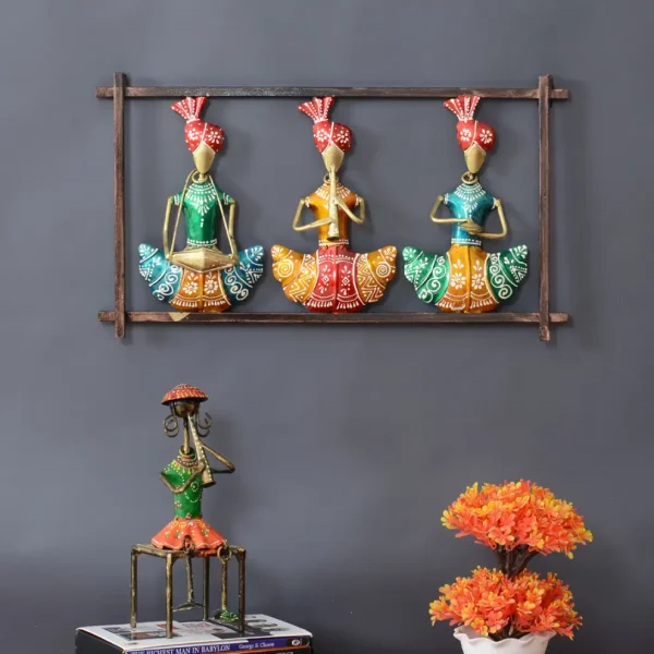 Iron Multicolour Handpainted Musician Frame By Craft Tree