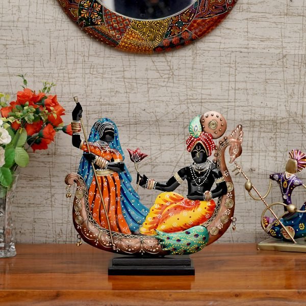 Craft Tree Metal Handpainted Decorative Couple Showpiece Boat in Multicolor